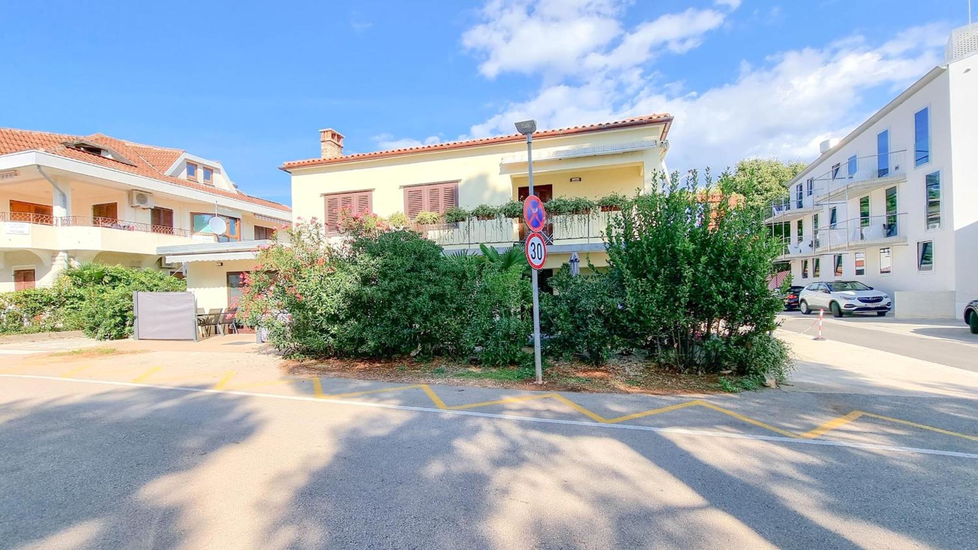Room Fiore Novigrad Istria المظهر الخارجي الصورة